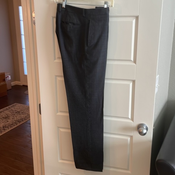 2 Piece Mens Suit Calvin Klein 38L 100% Wool 4 button Cuff. - Picture 11 of 16